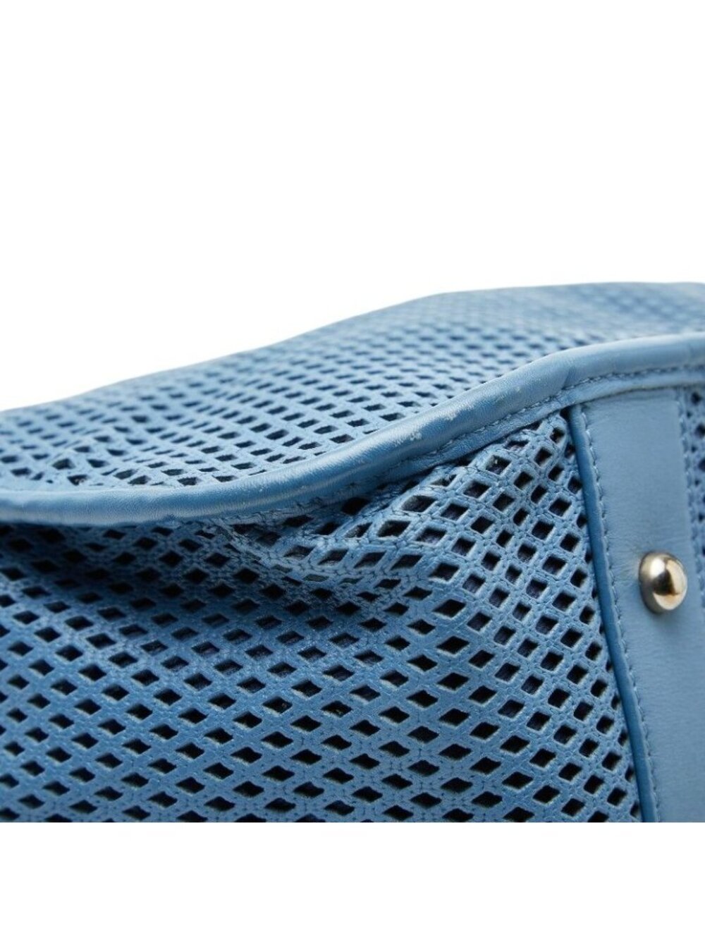 Chanel CC Logo Mesh Chain Tote Light Blue Leather - Picture 5 of 10